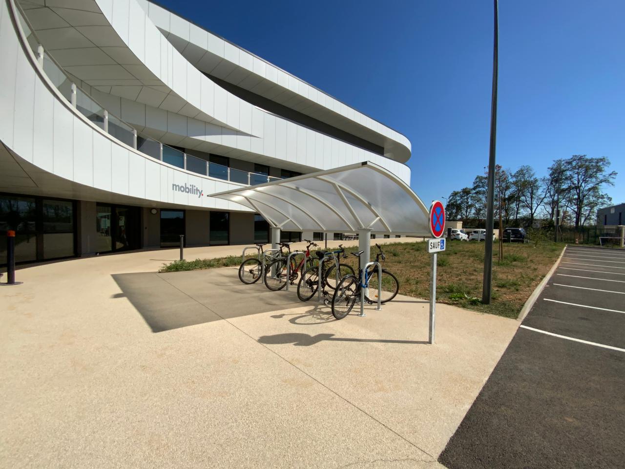 Bureau Jonage 145m² Location bureau Jonage Rhône OLBUR2529264 3
